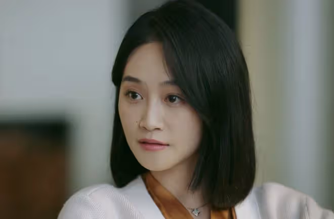 《錯位》直到顧己鳴身敗名裂,才發現,最危險的敵人就在自己身邊