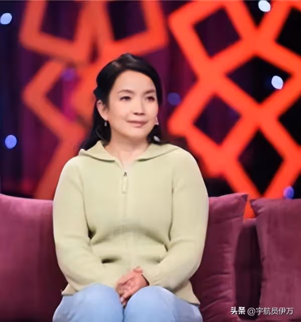 一條動態,戳穿呂麗萍移居美國的「真實處境」,走到今天不怪旁人