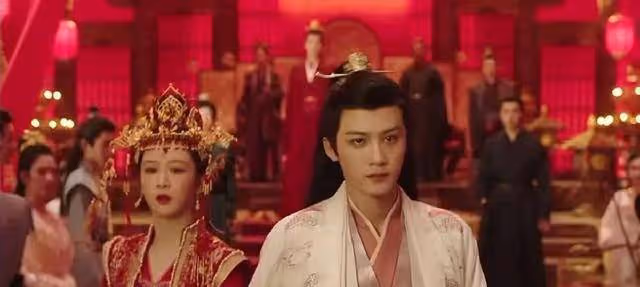 《長相思2》相柳為何在小夭和豐隆大婚當天搶婚?真實原因令人淚目