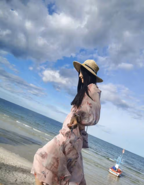 眾星曬夏日派對!佟麗婭騎馬帥氣出場!趙昭儀懟網友,吳磊超級帥