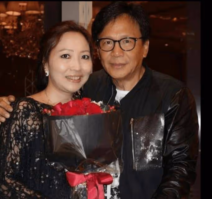 一路走好!TVB男星愛妻病逝後心痛患抑鬱!62歲才展開戀情