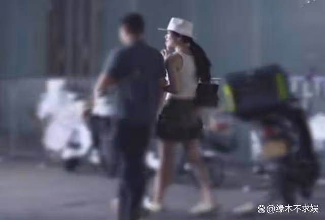 90花李夢承認戀情,和男友手挽手看房好甜蜜,被曝離異有女兒