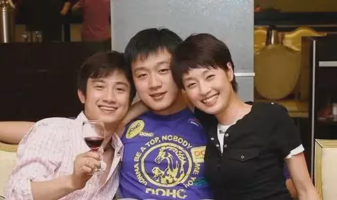 從玫瑰的故事到錯位,佟大為演技令人刮目相看!這鏡頭變態感拉滿