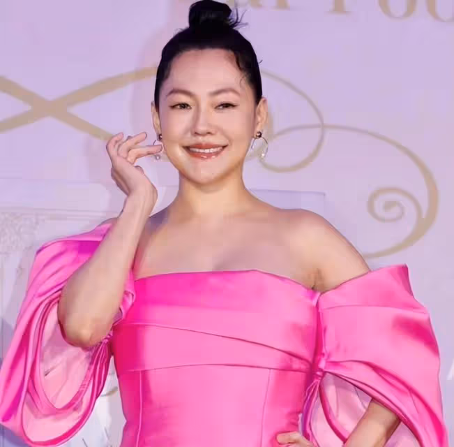 小S深夜哭了,不舍大女兒赴美讀書,形容像是少了一個女兒