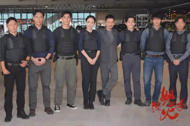 劉德華的「滑跪」,打了內娛多少人的臉?