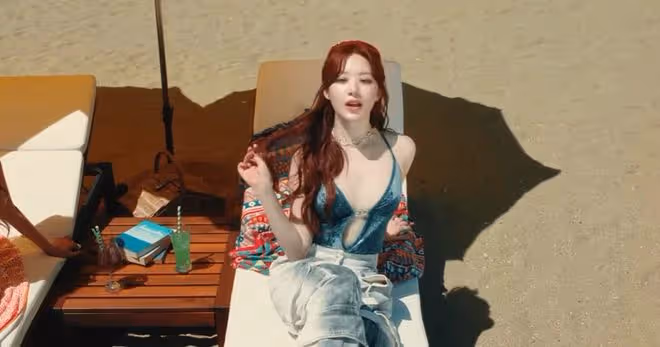 越露越多？韓女團開始流行比基尼性感風？！