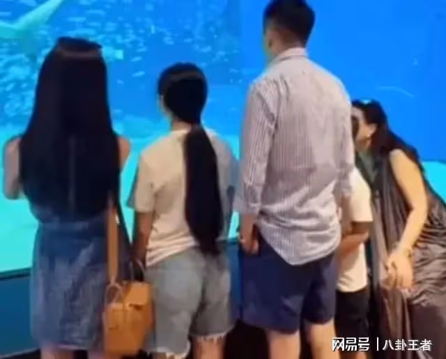 汪小菲曝大瓜!和孩子無法溝通!兒子睜眼就要錢,女兒張嘴就要房