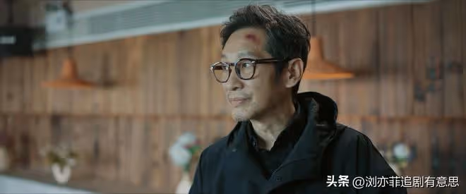 《錯位》直到四個謎團解開,她才發現,強姦殺人案兇手不止一個