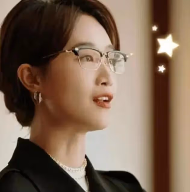 玫瑰故事:所有人都羨慕關芝芝運氣好逆襲成功,蘇蘇一眼看透本質