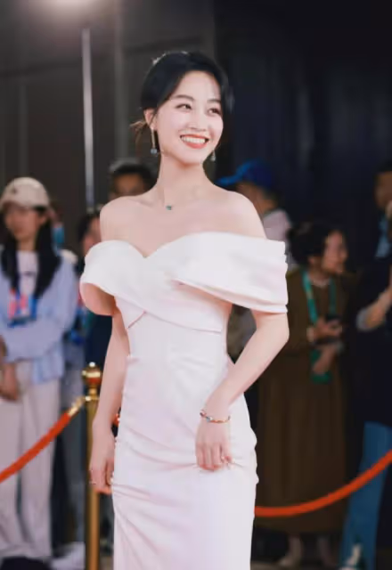 《甄嬛傳》播出12年後,沈眉莊溫太醫大婚!網友:治好多年意難平