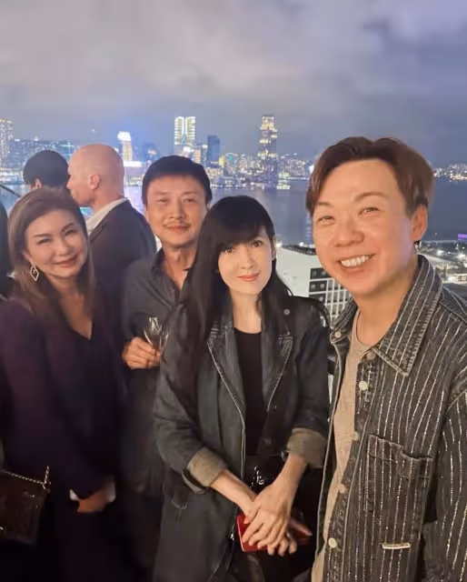罕談夫妻間相處！周慧敏大誇對方尊重婚姻，拍拖期間卻曾八次出軌