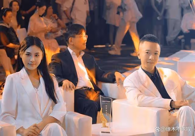 代勇再次開撕樊小慧:你喜歡林志穎,公司滿足你,待你如同公主!