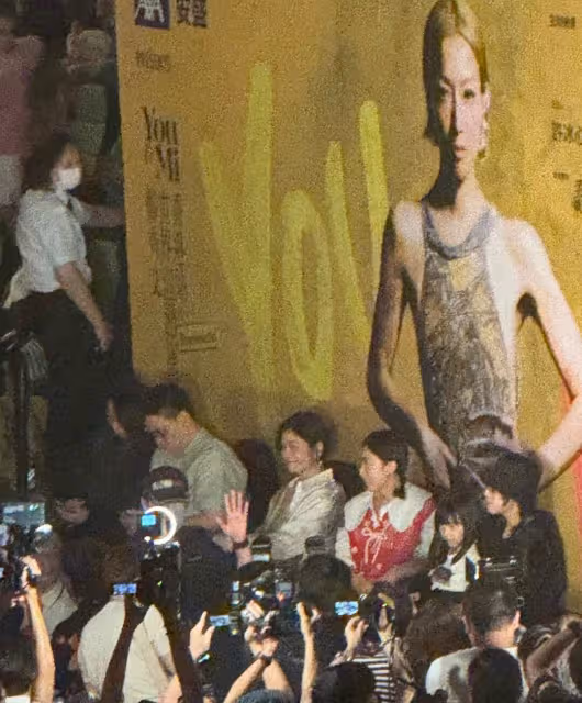 鄭秀文演唱會與老公許志安同台合唱,網友:希望他們餘生能好好的