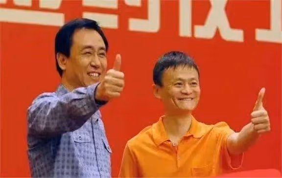 許家印風波再起!前妻丁玉梅追債10億,四年布局終亮劍!