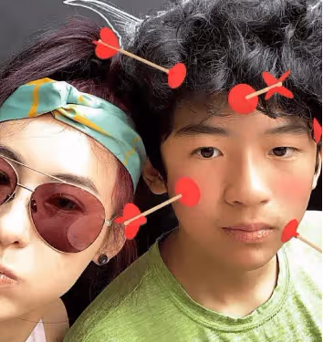 張柏芝兒子終於成年!近照揭曉全網傻眼:「難怪謝霆鋒瞧不上你?