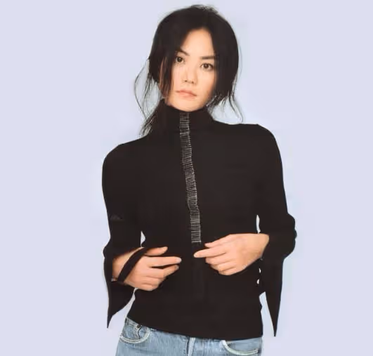 謝霆鋒為何遲遲不娶王菲？並非謝賢阻擾，王菲女兒不小心透露實情