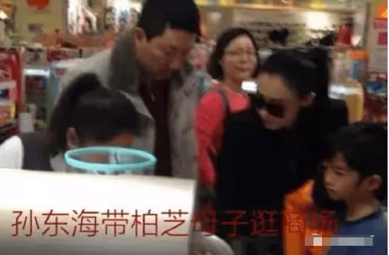 張柏芝四胎實錘?現身回應四胎,脖子上草莓印引熱議,停工辦婚禮