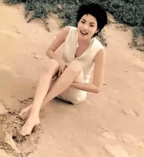 謝霆鋒:求婚3次都被拒絕,謝賢憤怒至極,不愛就把他還給張柏芝