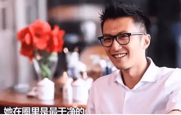 謝霆鋒:求婚3次都被拒絕,謝賢憤怒至極,不愛就把他還給張柏芝