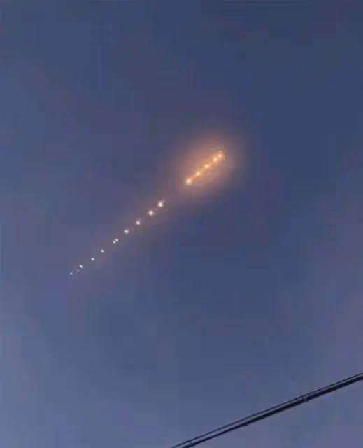 廣東多地驚現不明飛行物,竟有人當流星許願!