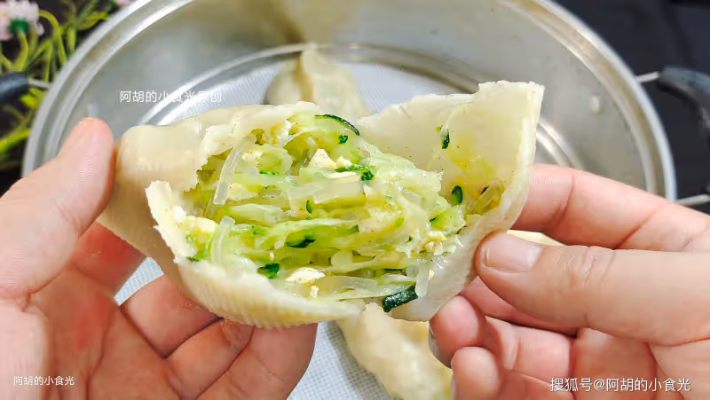 入伏後包餃子,這餡使勁吃!天熱蒸一鍋,時令鮮蔬、清爽不膩,一口一個香不停