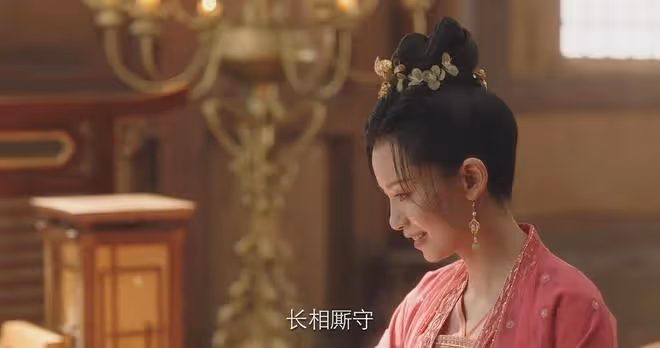 長相思2：馨悅永不知，瑲玹摘下小夭的海棠花給商羊妃是一箭三雕.
