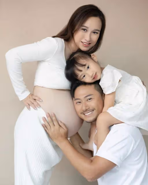 恭喜!39歲TVB男星公布寶寶性別湊成好字,兩月前宣布約滿離巢