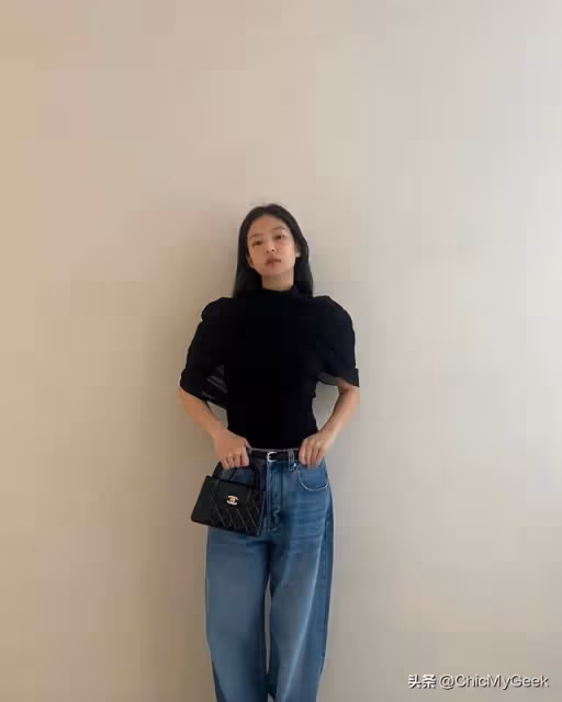 Jennie室內吸菸道歉,回顧Blackpink爭議事件!