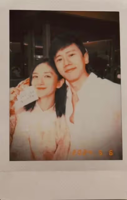 張傑演唱會跳親密雙人舞！謝娜醋意十足發文！網扒：這是迴旋鏢