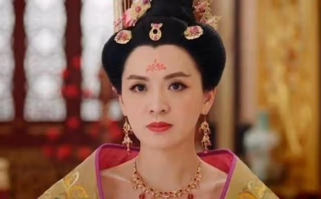 霸氣長公主別硬演,這個賽道還得看戚薇周麗淇,聰明是能演出來的