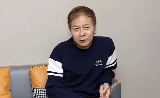 香港老牌男神近照,有人暴瘦,有人禿頭白髮,有人健碩似壯年