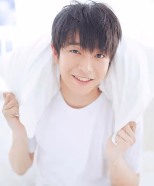 彭昱暢:24歲提名影帝,受眾多明星喜愛,他到底有什麼魅力?