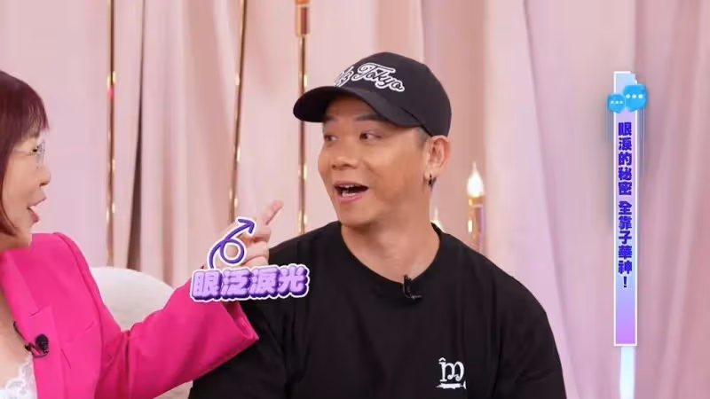 TVB最佳男配角自曝得獎前得到高層暗示，為鄭嘉穎平反，主持人卻險些曝料