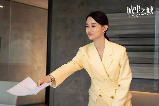 《西出玉門》《城中之城》夏夢：要以倪妮為榜樣