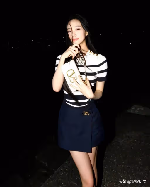 小S二女兒曬長腿魅力照,被網友誇讚太好看 小s說因為自己做了善事