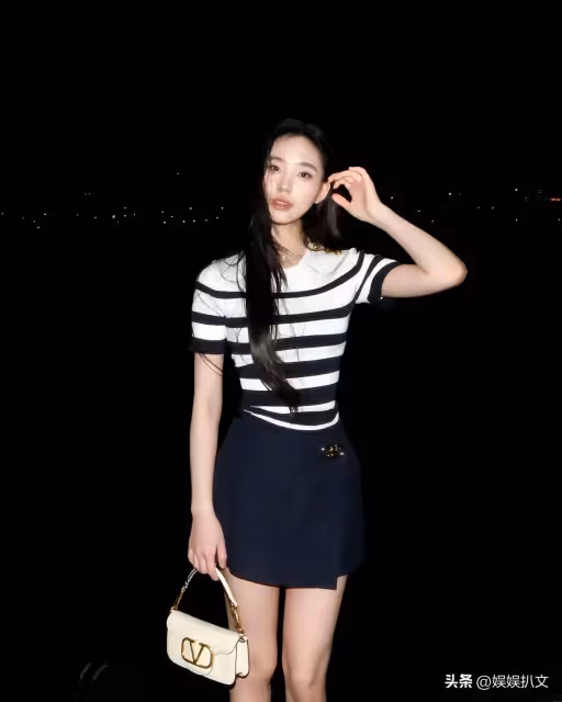 小S二女兒曬長腿魅力照,被網友誇讚太好看 小s說因為自己做了善事
