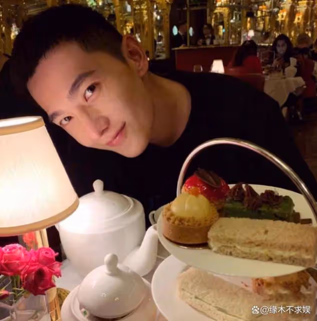 喬欣歷任男友被扒,除了楊洋全是富二代,賴柏霖只能排第二!