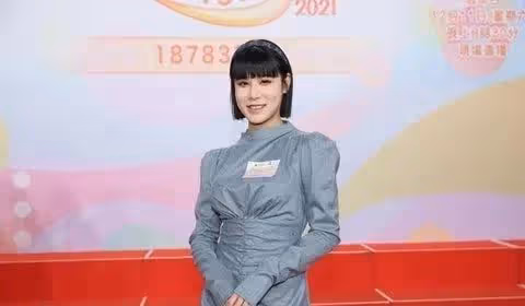 24歲TVB小花遭網友洗版式負評,曬唱歌片段吸正評,曾參加中國好聲音
