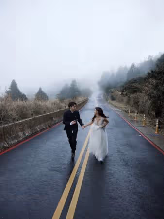 顏佑庭驚喜公開婚紗照! 緊牽愛妻「甜蜜對望」:讓我好好守護你