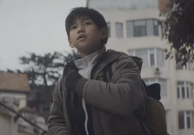 《抓娃娃》票房炸了!躲過了沈騰馬麗,卻被男三號演員給驚艷了