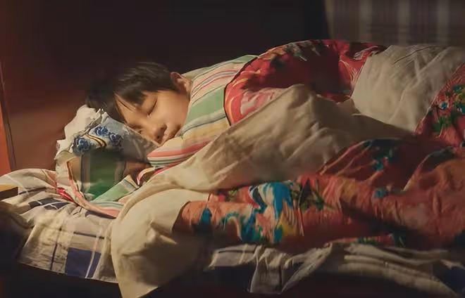《抓娃娃》票房炸了!躲過了沈騰馬麗,卻被男三號演員給驚艷了