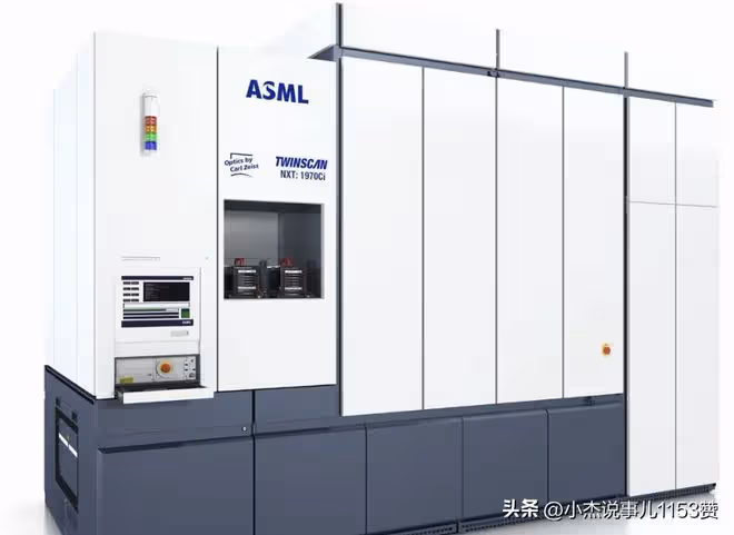 光刻機巨頭開始慌了，中國造不成光刻機，但是要造一個光刻工廠！