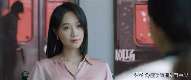 《錯位》直到姜光明也紅杏出牆,他至死不知,蘇真真比誰都有勇氣