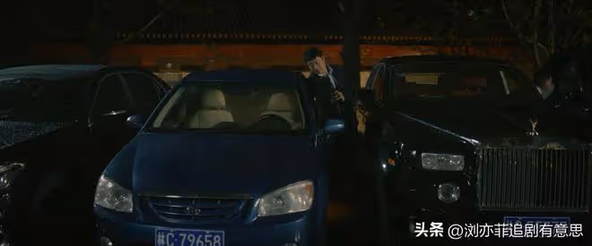 《錯位》直到顧己鳴徹底黑化,蘇真真都不知,他受的羞辱不算啥