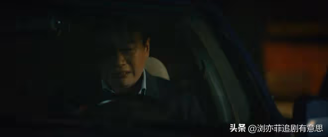《錯位》直到顧己鳴徹底黑化,蘇真真都不知,他受的羞辱不算啥