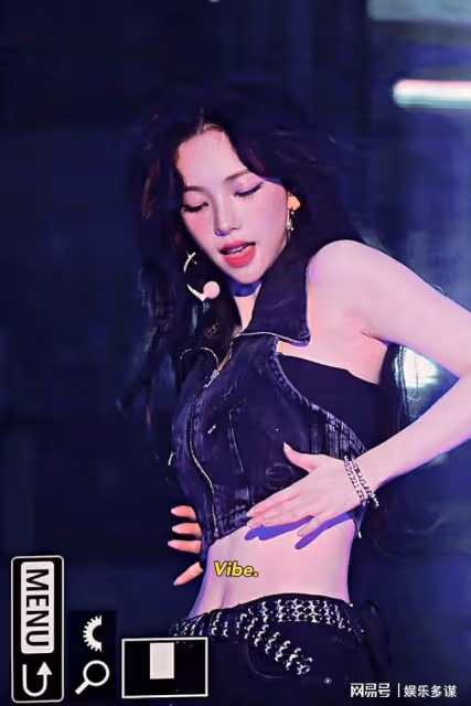 Karina跳一半衣服崩裂!全程緊抓差點走光,網抓9次出包怒:黑粉