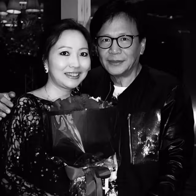 一路走好!72歲TVB知名老戲骨54歲妻子患骨癌離世,花光積蓄賣房籌錢治病