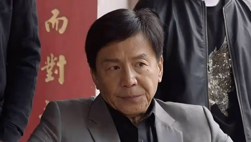 一路走好!72歲TVB知名老戲骨54歲妻子患骨癌離世,花光積蓄賣房籌錢治病