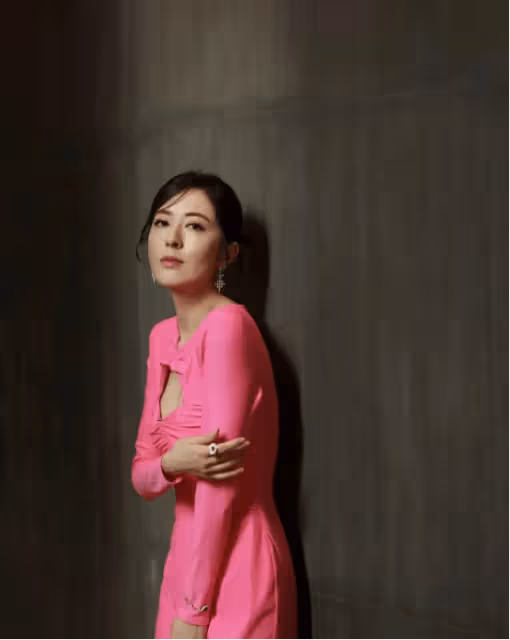 TVB視後自曝老東家「重男輕女」,離巢後轉戰電影圈,簽約古巨基太太公司
