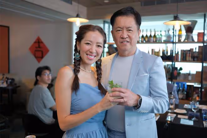 39歲劉伊心進醫院待產,63歲富豪老公準備大禮,希望母女平安